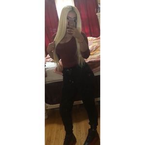 Meet your Posher, Samira